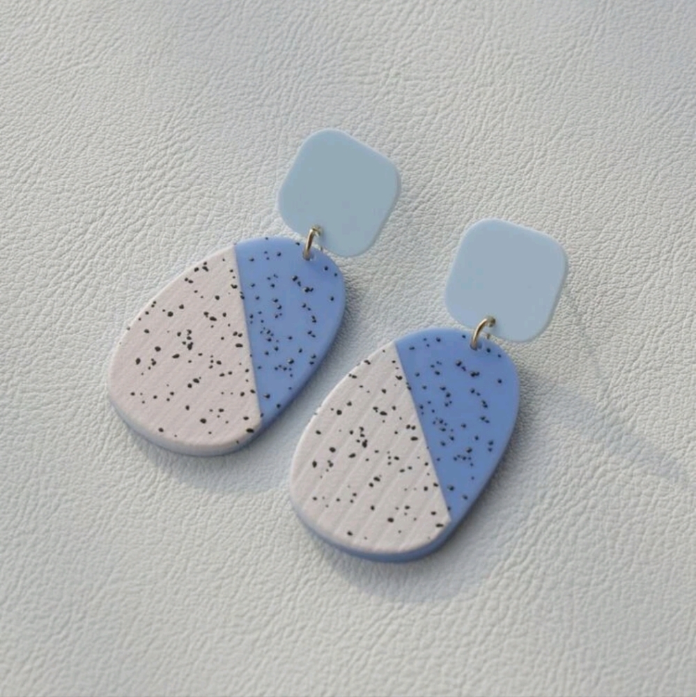 🍉5 for $25* Retro Paint Splatter Earrings - Picture 3 of 3